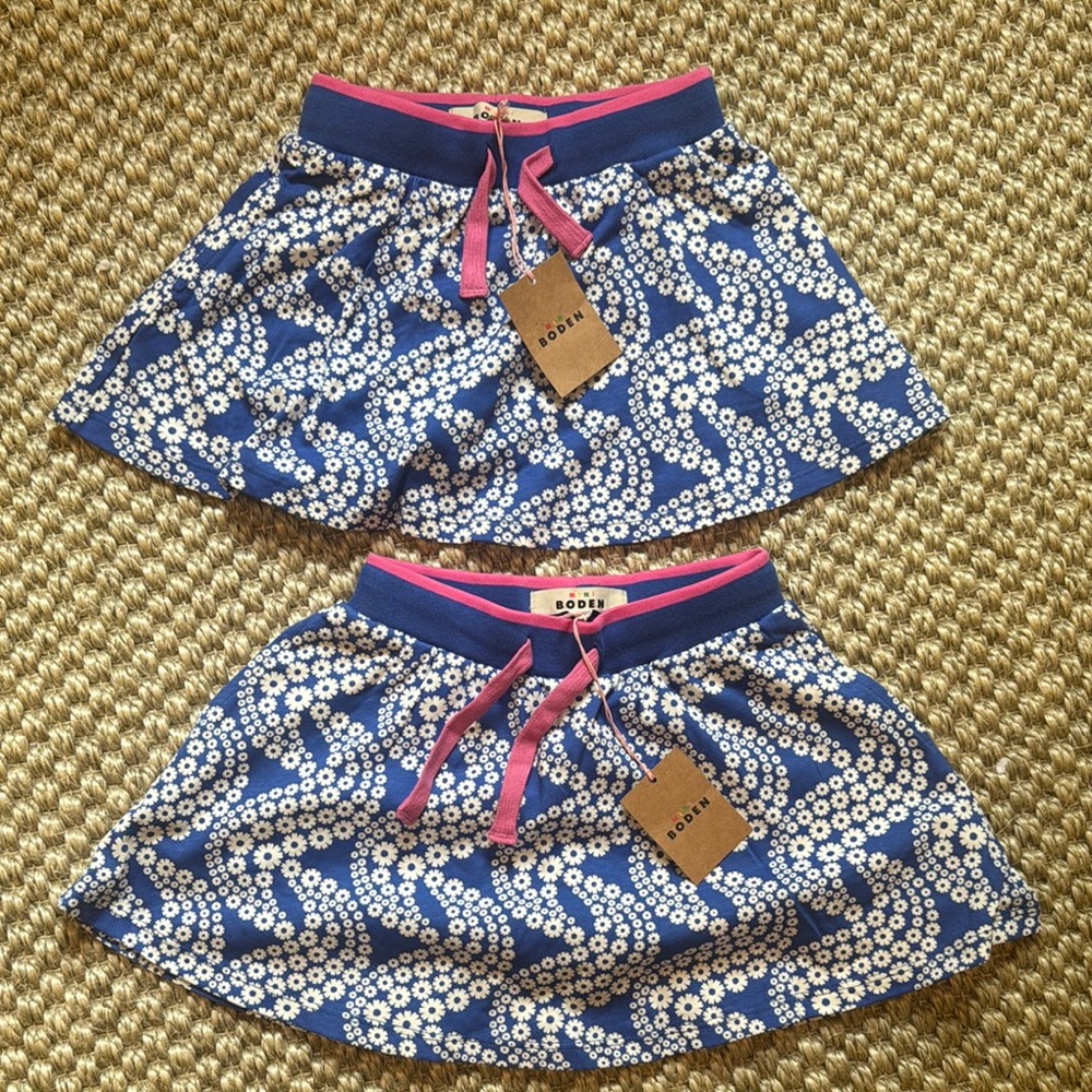 SISTERS. One size 4/5 and one size 6/7. Boden Skirts